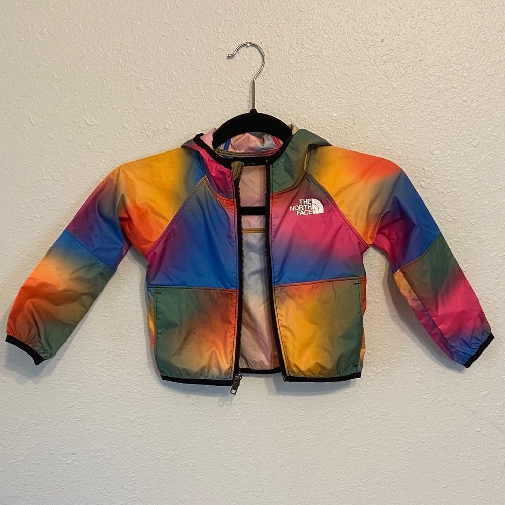The North Face Rainbow Multicolor Kids Never Stop Hooded Wind Jacket Size 2